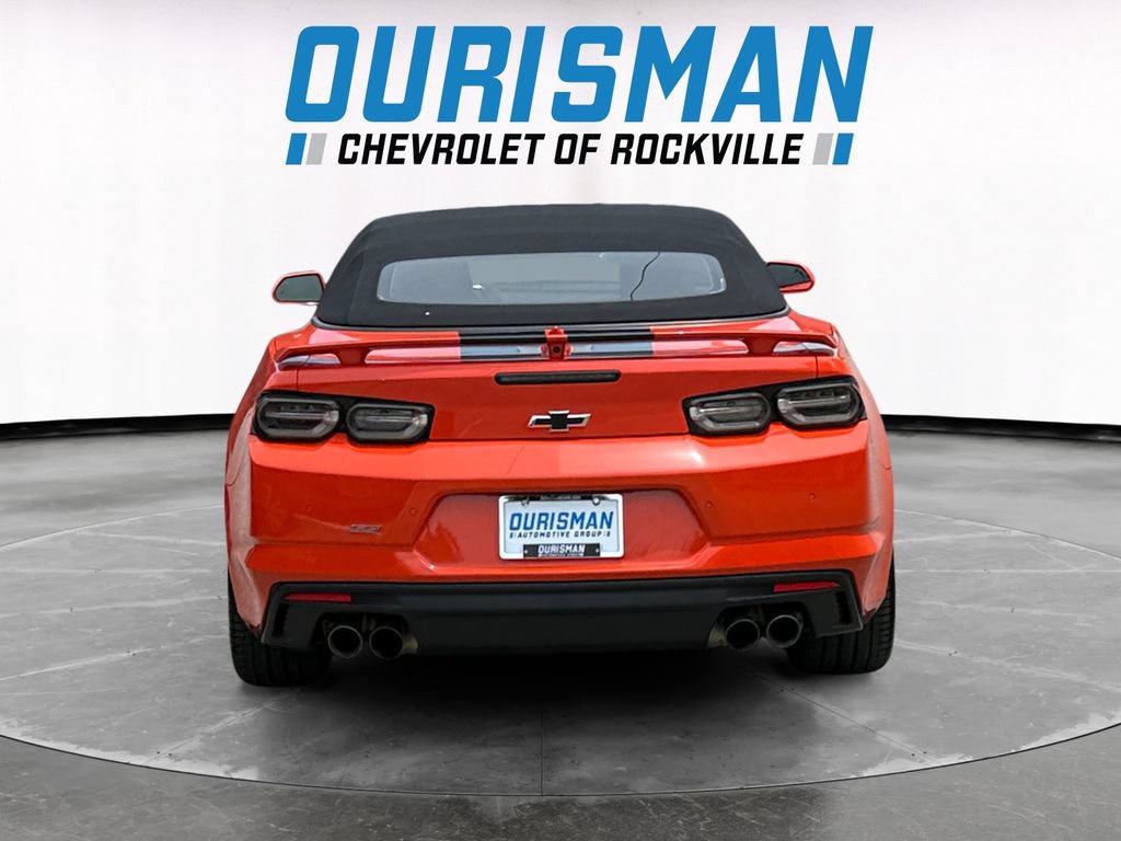 Used 2020 Chevrolet Camaro SS RWD image 5