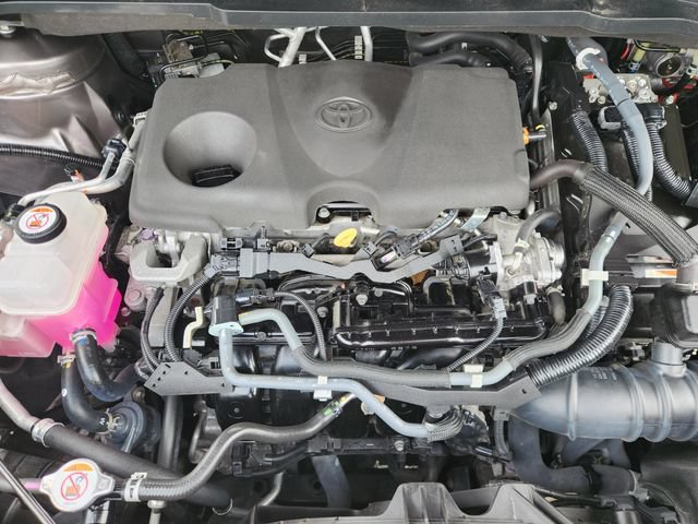 Certified 2022 Toyota Sienna XLE FWD image 24