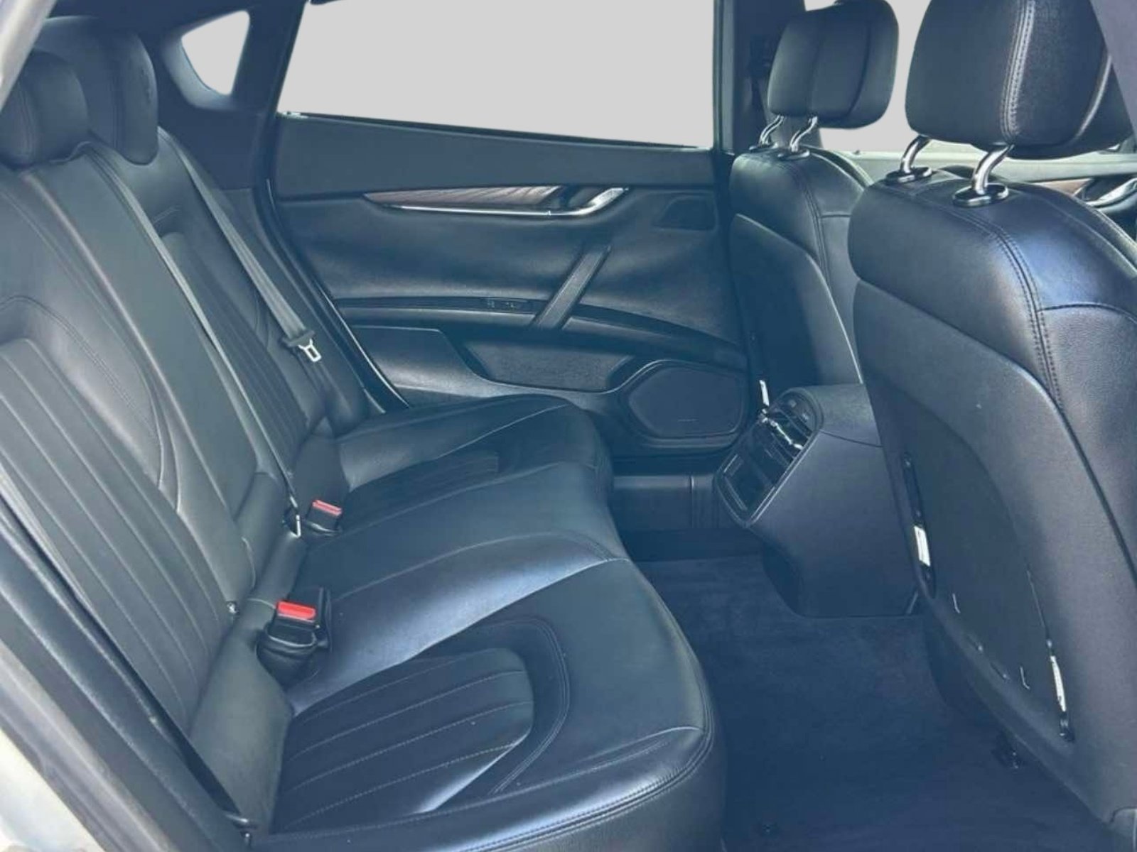 Used 2017 Maserati Quattroporte S image 6