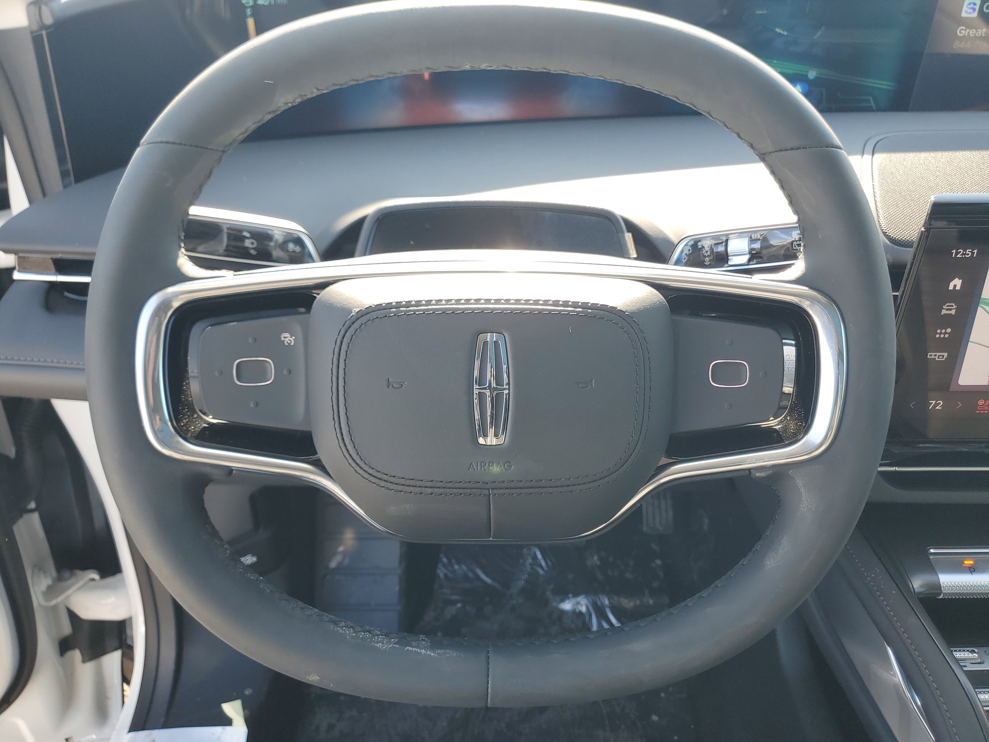 New 2026 Lincoln Nautilus Reserve w/ Jet Appearance Package image 16