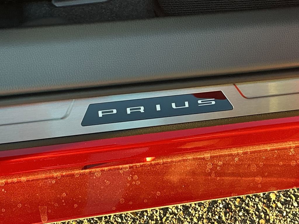 New 2026 Toyota Prius XLE image 30