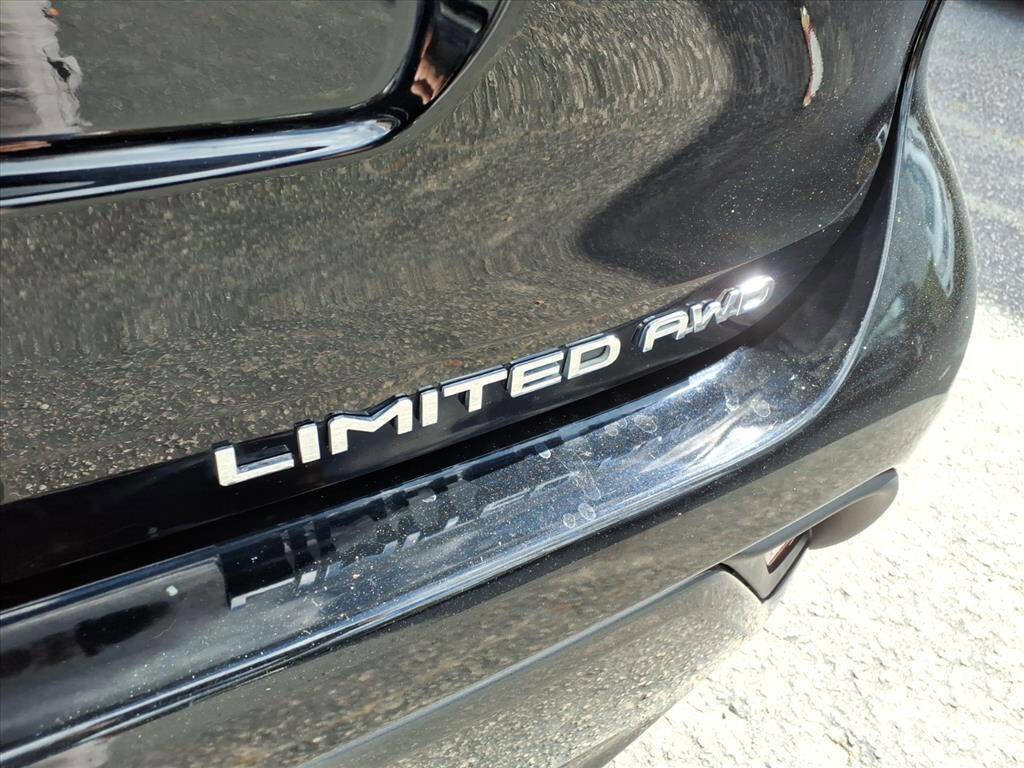 Used 2021 Toyota Highlander Limited AWD/4WD image 6