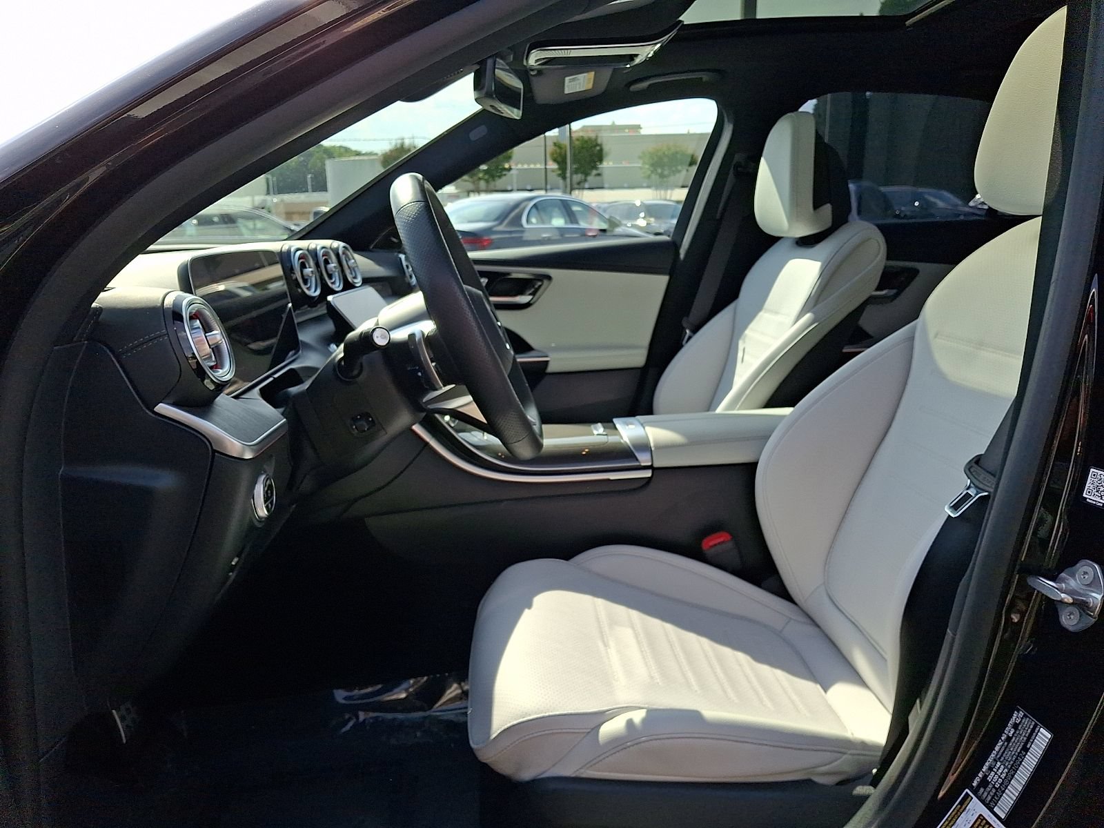 Certified 2023 Mercedes-Benz C 300 4MATIC Sedan image 13