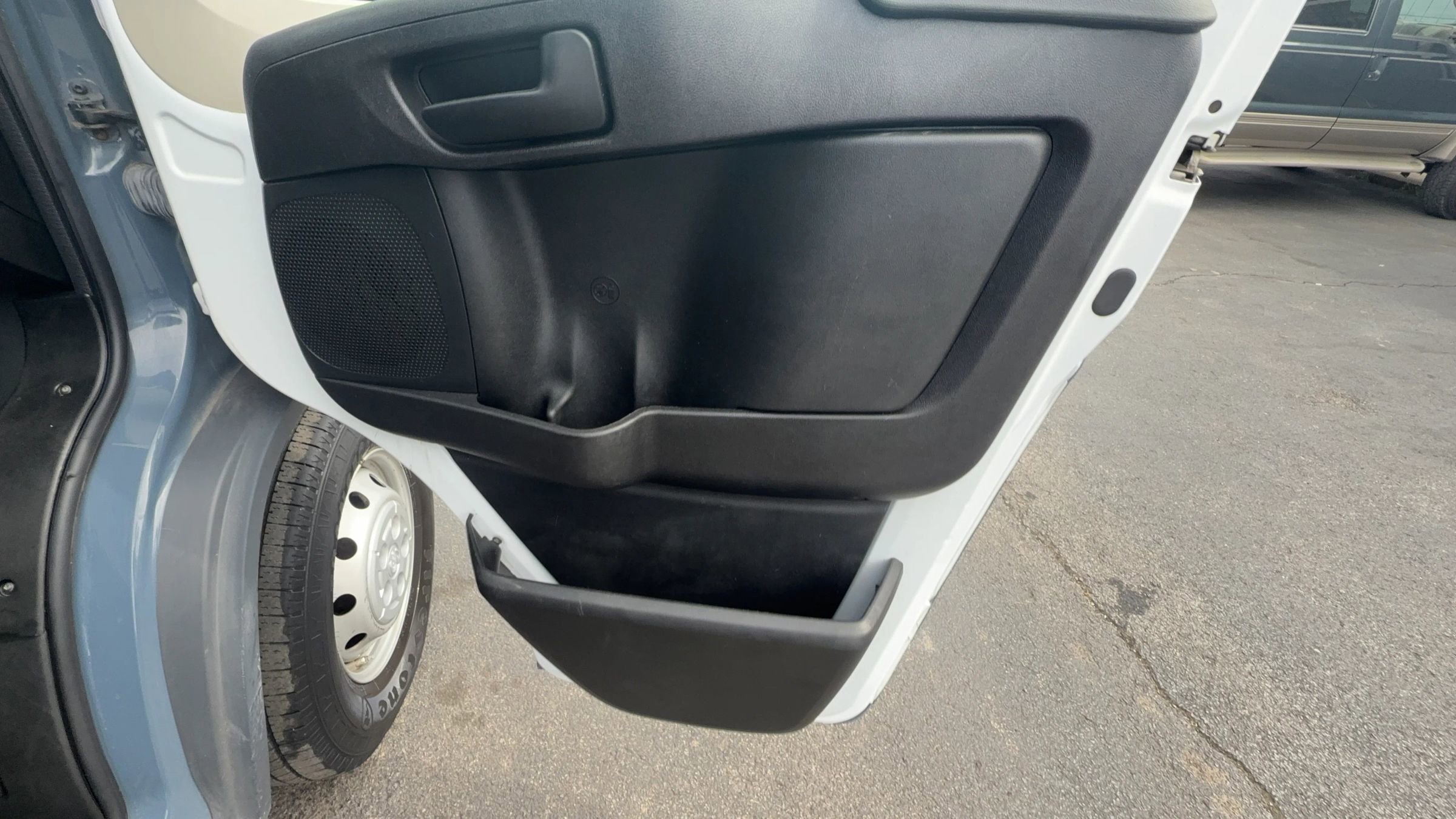 Used 2018 RAM ProMaster 2500 FWD image 14