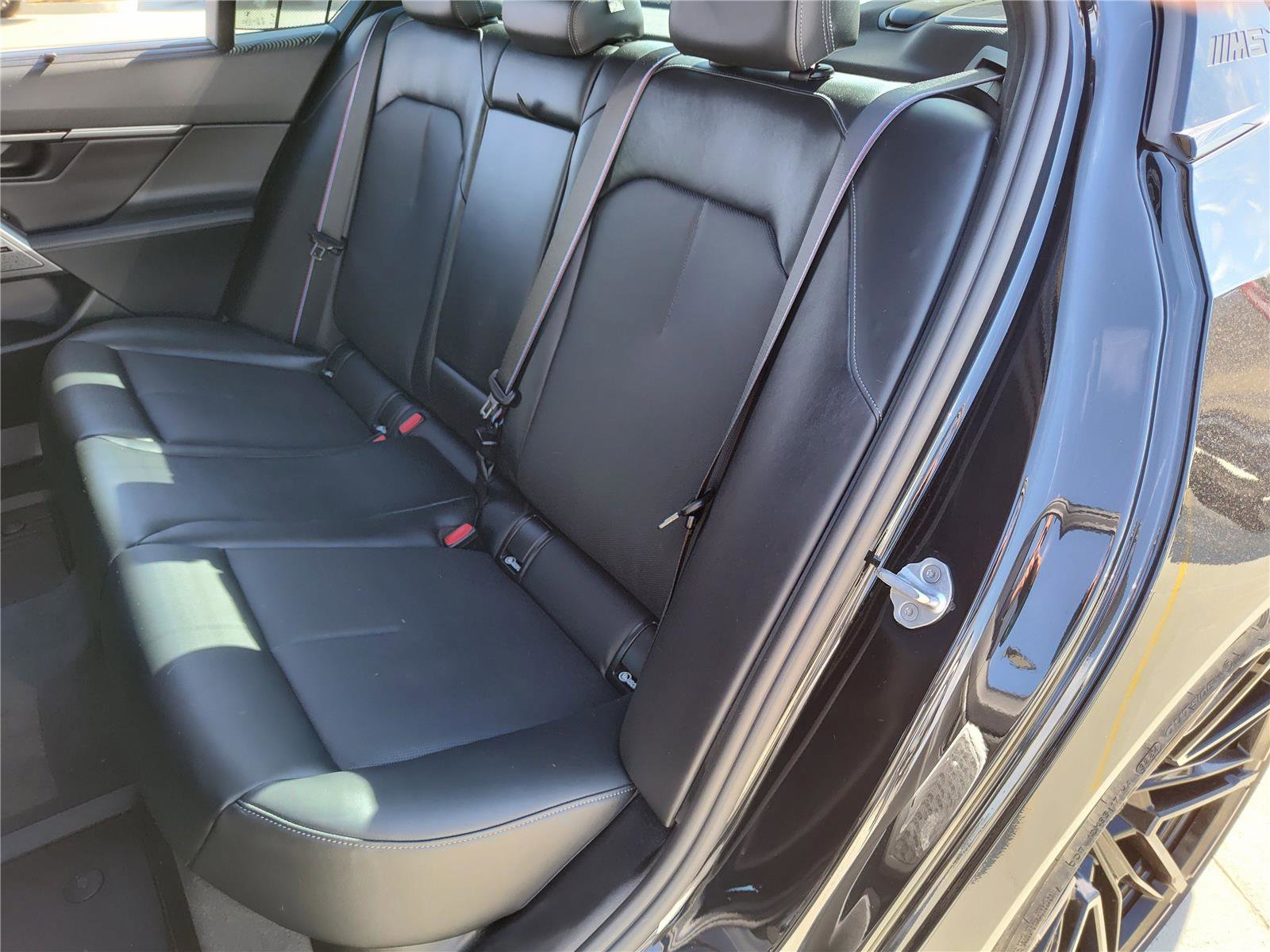 Certified 2025 BMW M5 w/ Carbon Package image 24