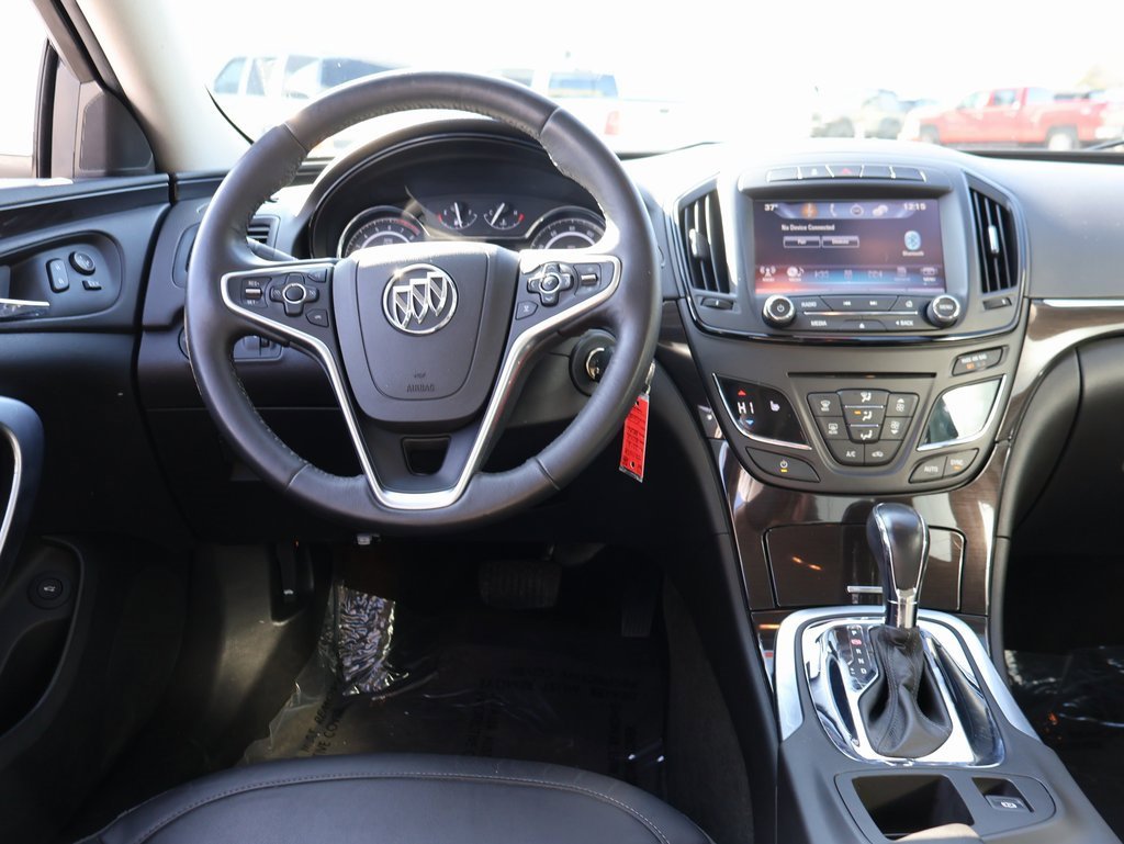 Used 2016 Buick Regal image 18