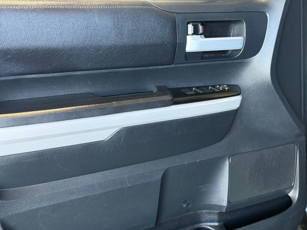 Used 2018 Toyota Tundra SR5 w/ TRD Sport Package image 15