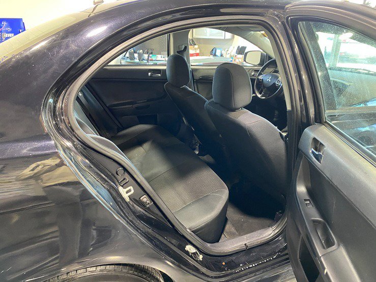 Used 2016 Mitsubishi Lancer ES image 14