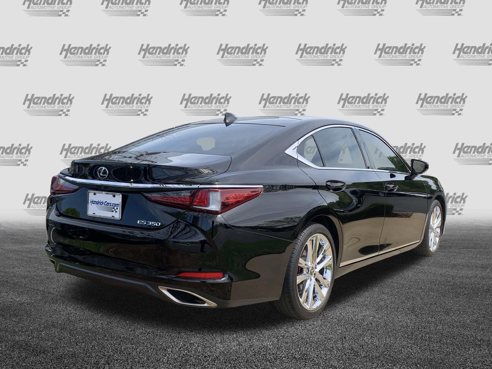 Used 2019 Lexus ES 350 Luxury image 10