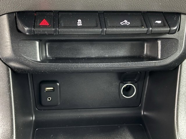 Used 2015 Chevrolet Colorado LT image 27