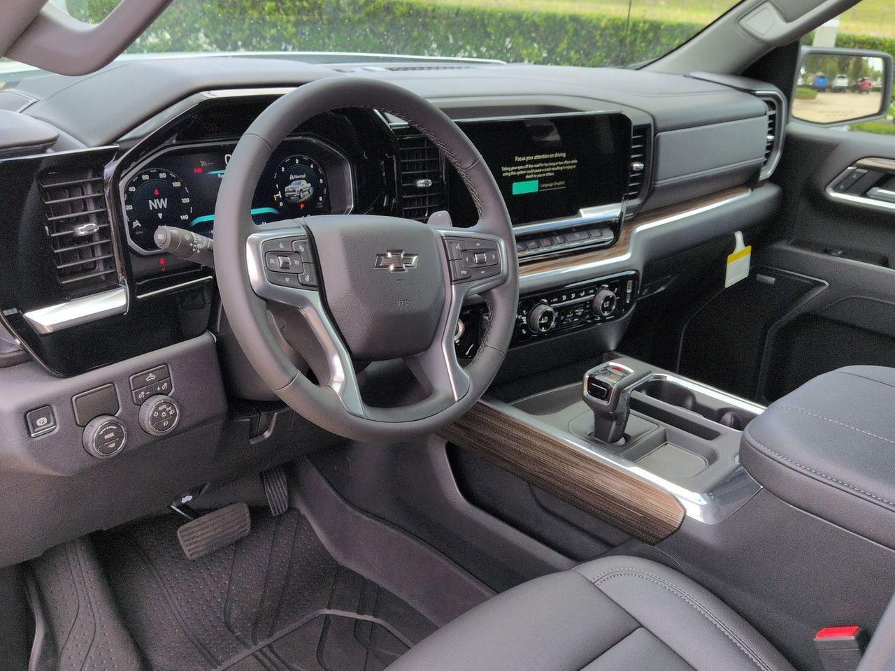 New 2026 Chevrolet Silverado 1500 RST w/ Rally Edition RWD image 10