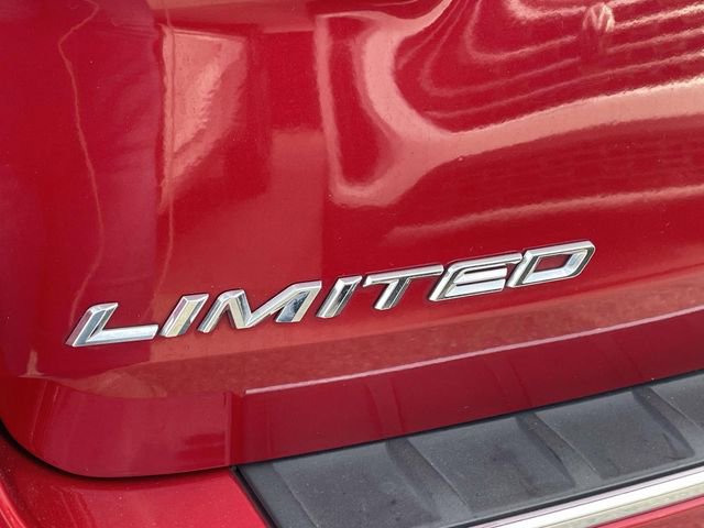 Used 2024 Ford Explorer Limited image 8