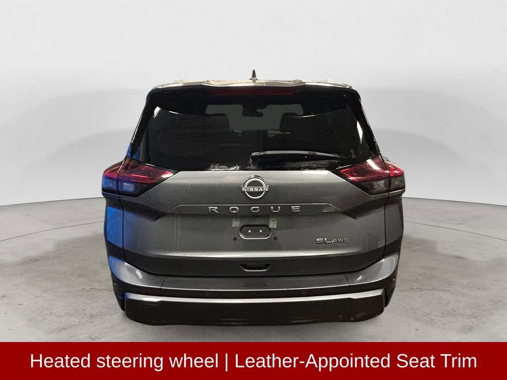 Used 2026 Nissan Rogue SL image 5
