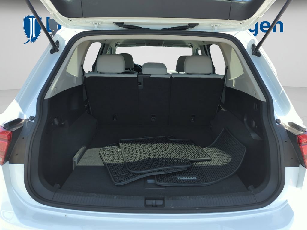 Used 2022 Volkswagen Tiguan S AWD/4WD image 17