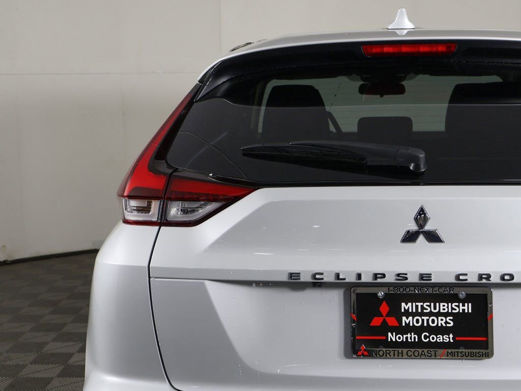 New 2026 Mitsubishi Eclipse Cross LE image 12
