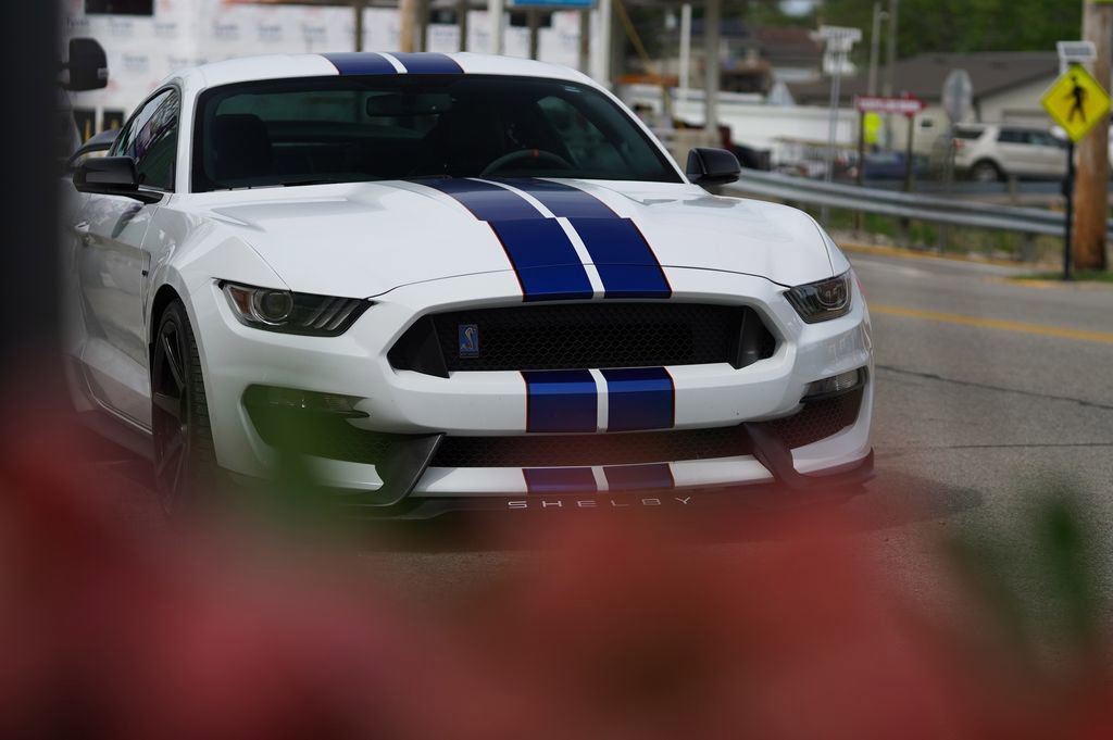 Used 2017 Ford Mustang Shelby GT350 image 21