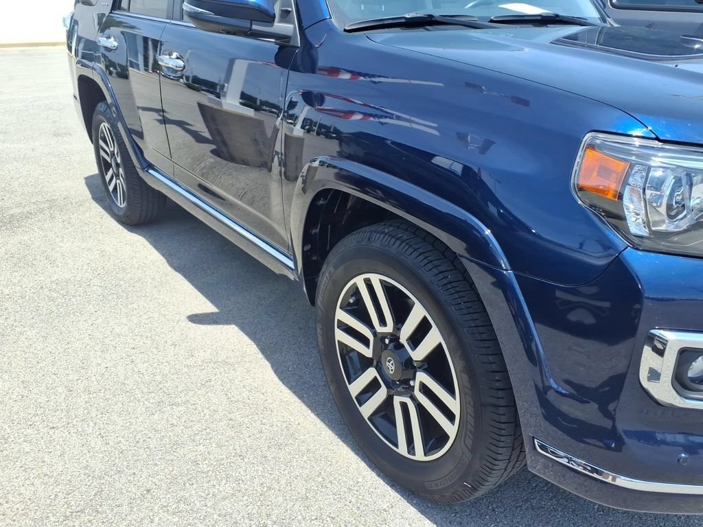 Used 2023 Toyota 4Runner Limited AWD/4WD image 17