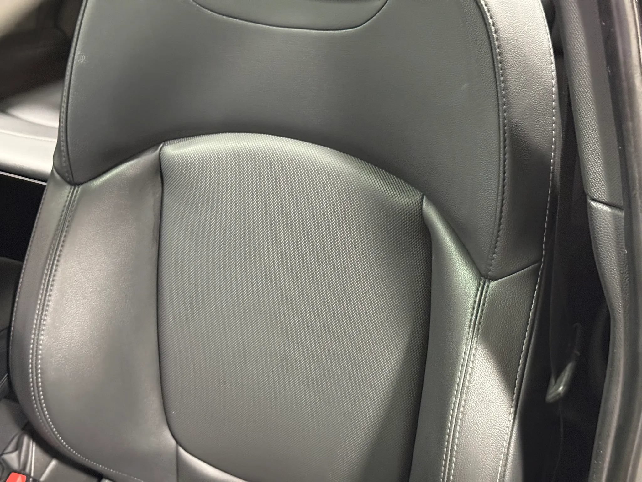 Used 2019 MINI Cooper S w/ Signature Upholstery Package FWD image 19