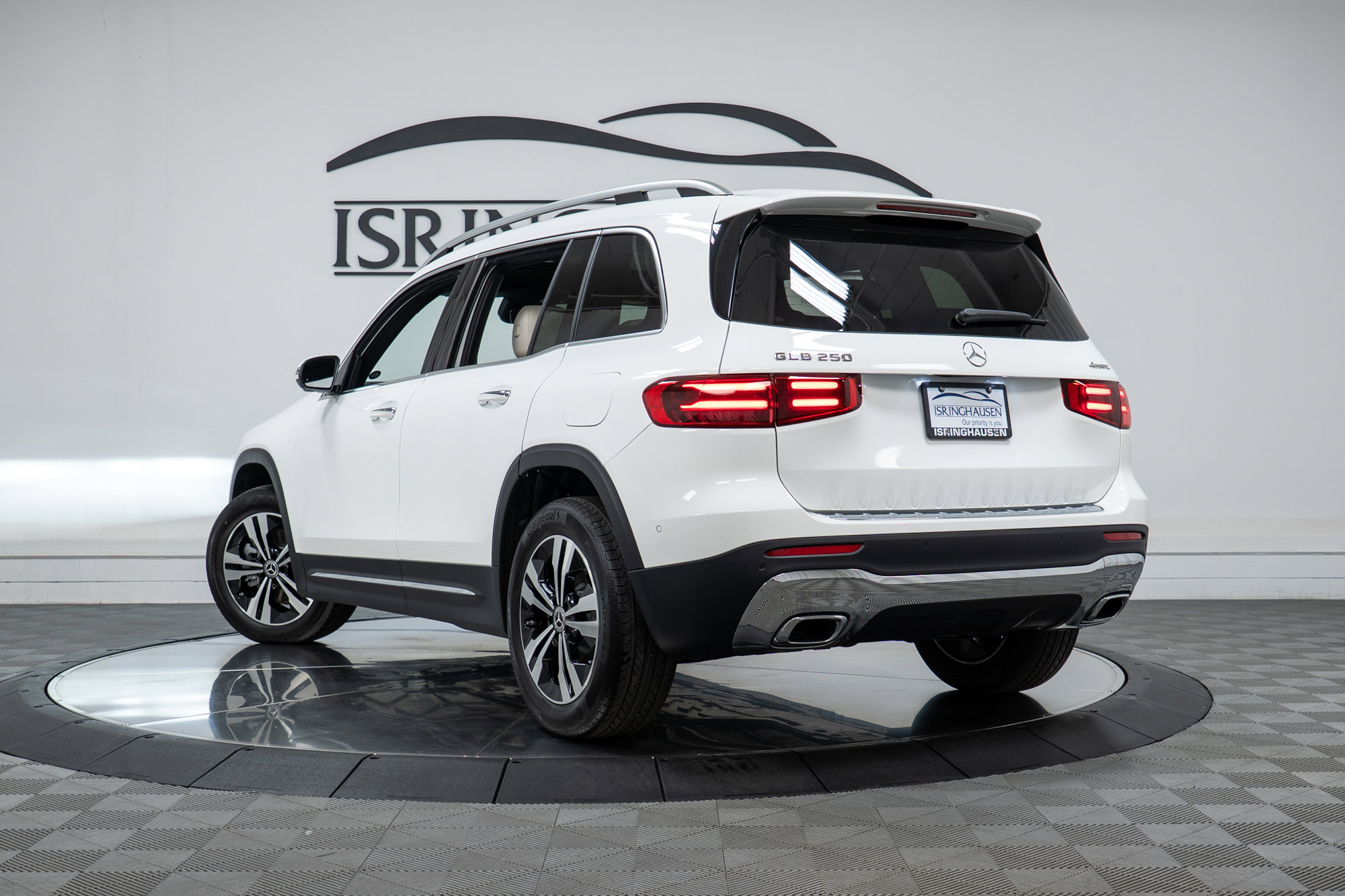 New 2026 Mercedes-Benz GLB 250 4MATIC image 28