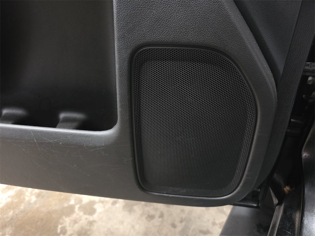 Used 2015 Chevrolet Silverado 1500 LT w/ Midnight Edition image 27