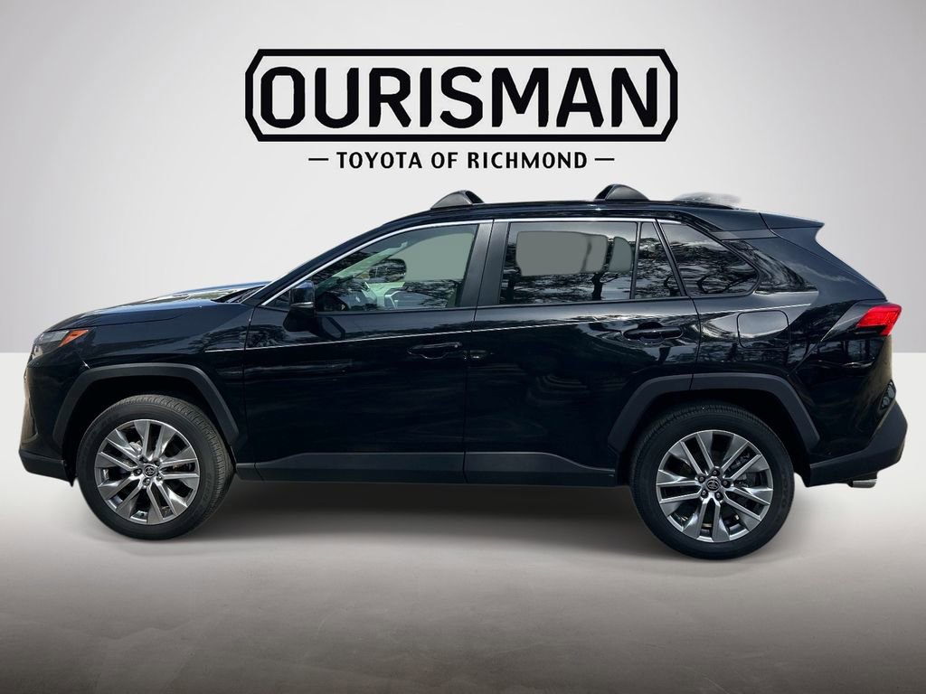 Certified 2022 Toyota RAV4 XLE Premium image 6