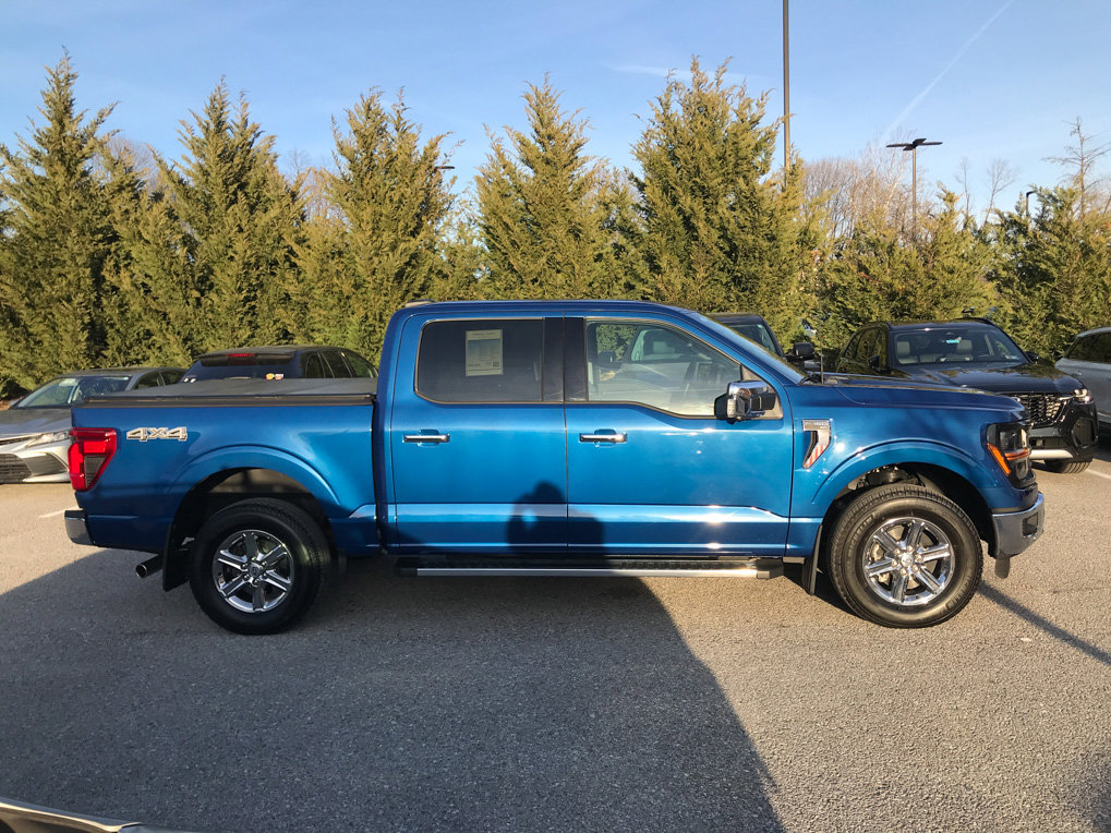 Used 2024 Ford F150 XLT w/ Equipment Group 302A MID image 8