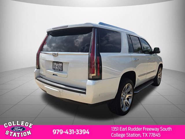 Used 2018 Cadillac Escalade Luxury RWD image 4