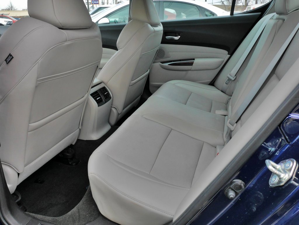 Used 2015 Acura TLX V6 SH-AWD w/ Technology Pkg image 11