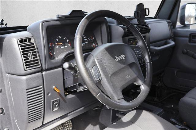 Used 2006 Jeep Wrangler Sport w/ 30" Tire & Wheel Group image 10
