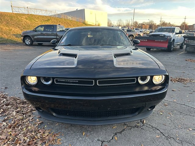 Used 2022 Dodge Challenger SXT w/ Cold Weather Group image 3