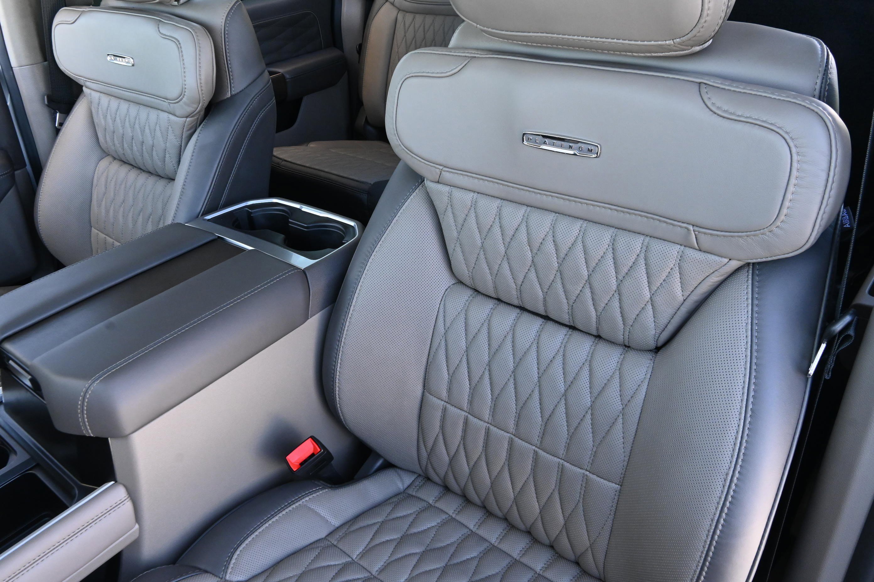 Used 2026 Ford F450 Platinum w/ Platinum Plus Package image 17