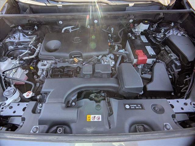 Used 2024 Toyota RAV4 XLE FWD image 21