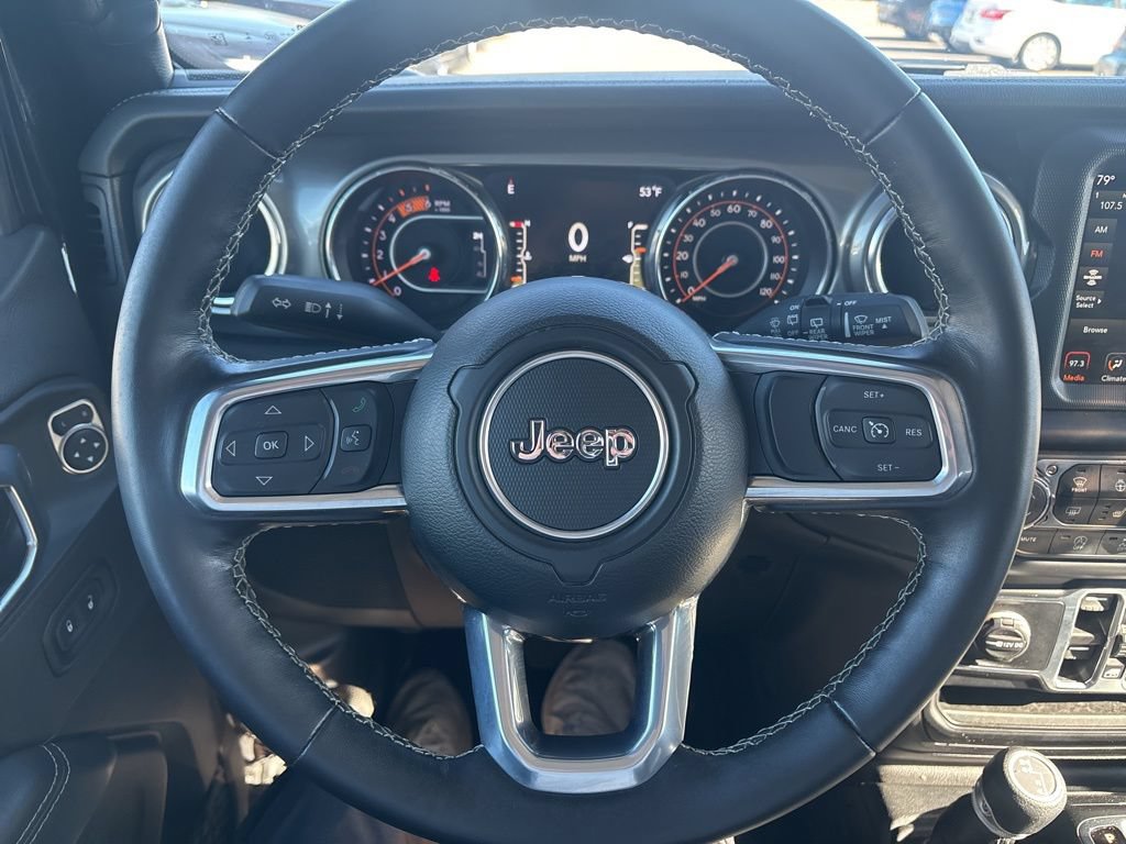 Used 2022 Jeep Wrangler Unlimited Sahara w/ LED Lighting Group AWD/4WD image 19