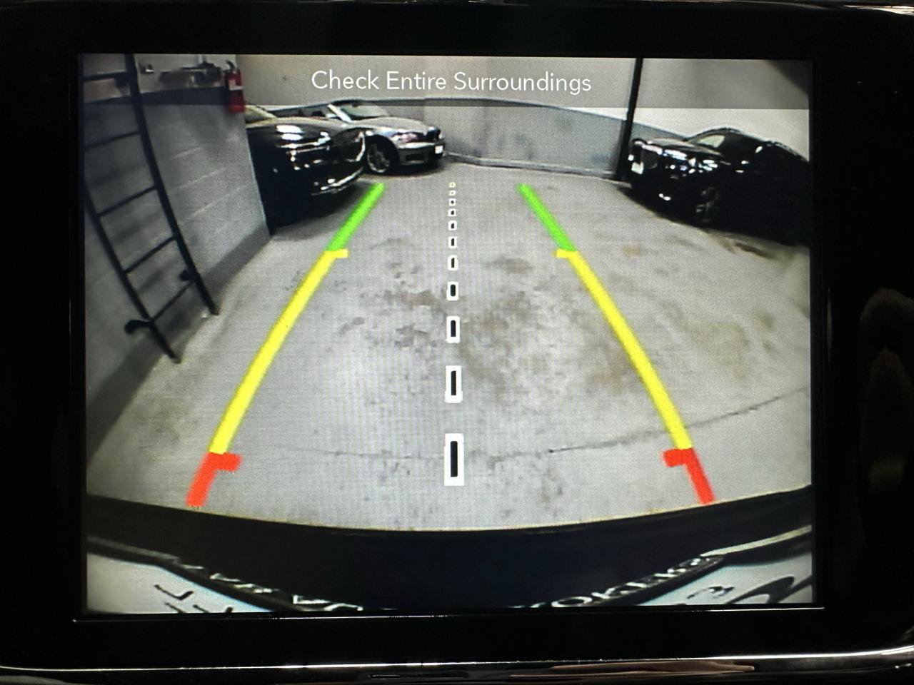 Used 2019 Jeep Grand Cherokee Altitude AWD/4WD image 20