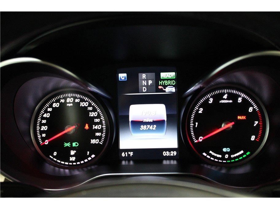 Used 2019 Mercedes-Benz GLC 350e 4MATIC image 25