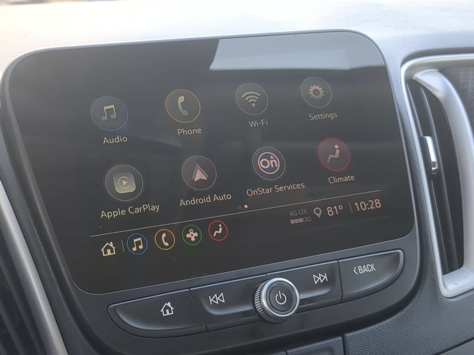 Used 2024 Chevrolet Malibu LT FWD image 25