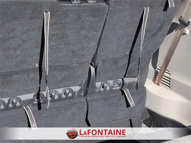 Certified 2023 Chrysler Pacifica Touring-L image 28