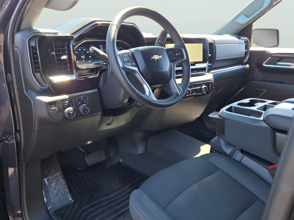 Certified 2023 Chevrolet Silverado 1500 LT AWD/4WD image 26