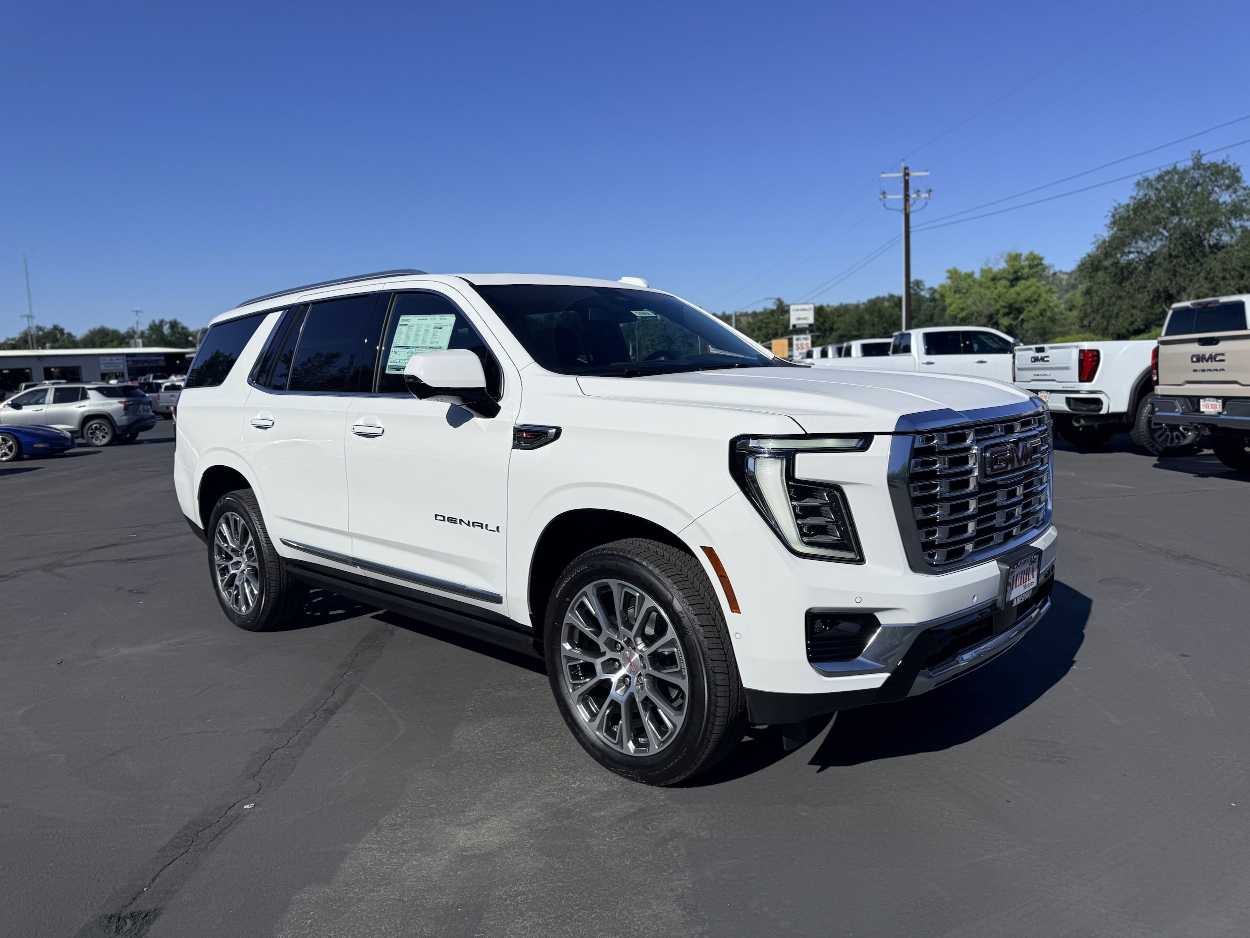 New 2026 GMC Yukon Denali w/ Sun & Power Step Package AWD/4WD image 3