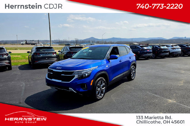 Used 2024 Kia Seltos LX AWD/4WD image 3