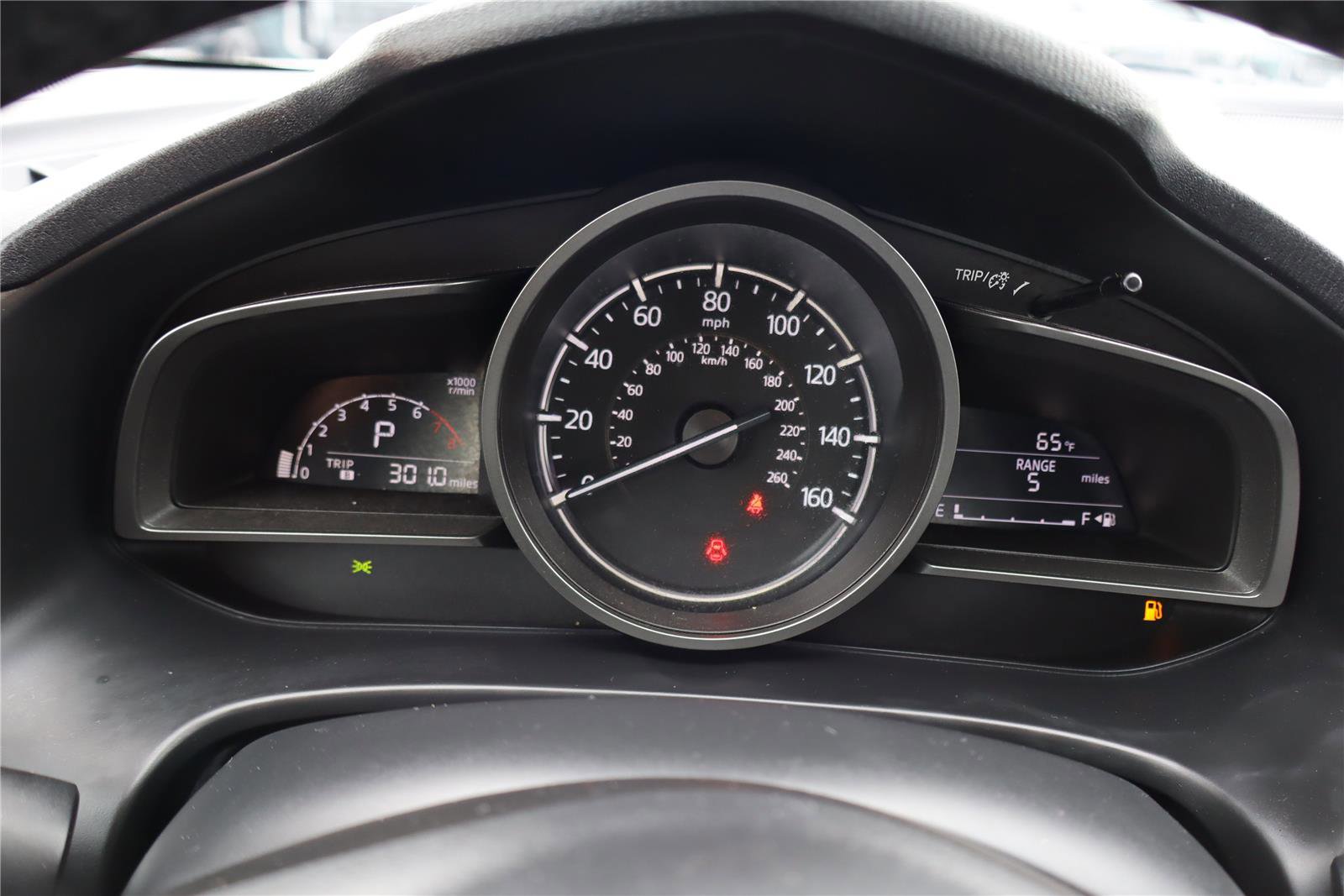 Used 2017 MAZDA MAZDA3 Touring FWD image 18