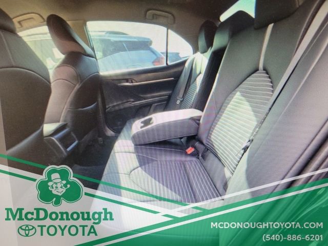 Used 2024 Toyota Camry SE image 23