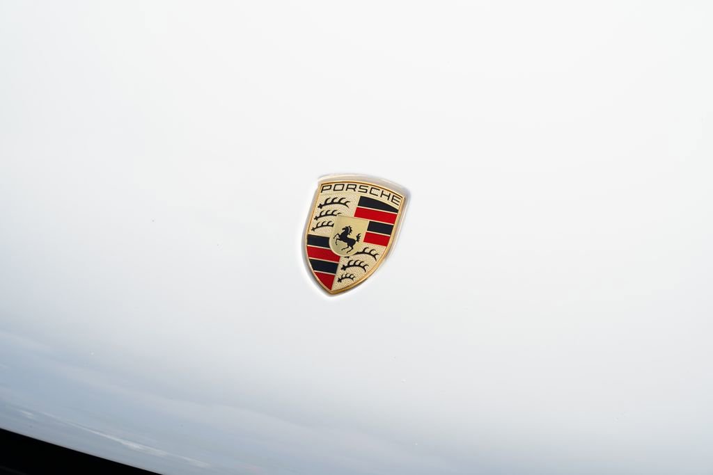 Used 2019 Porsche Macan AWD/4WD image 5