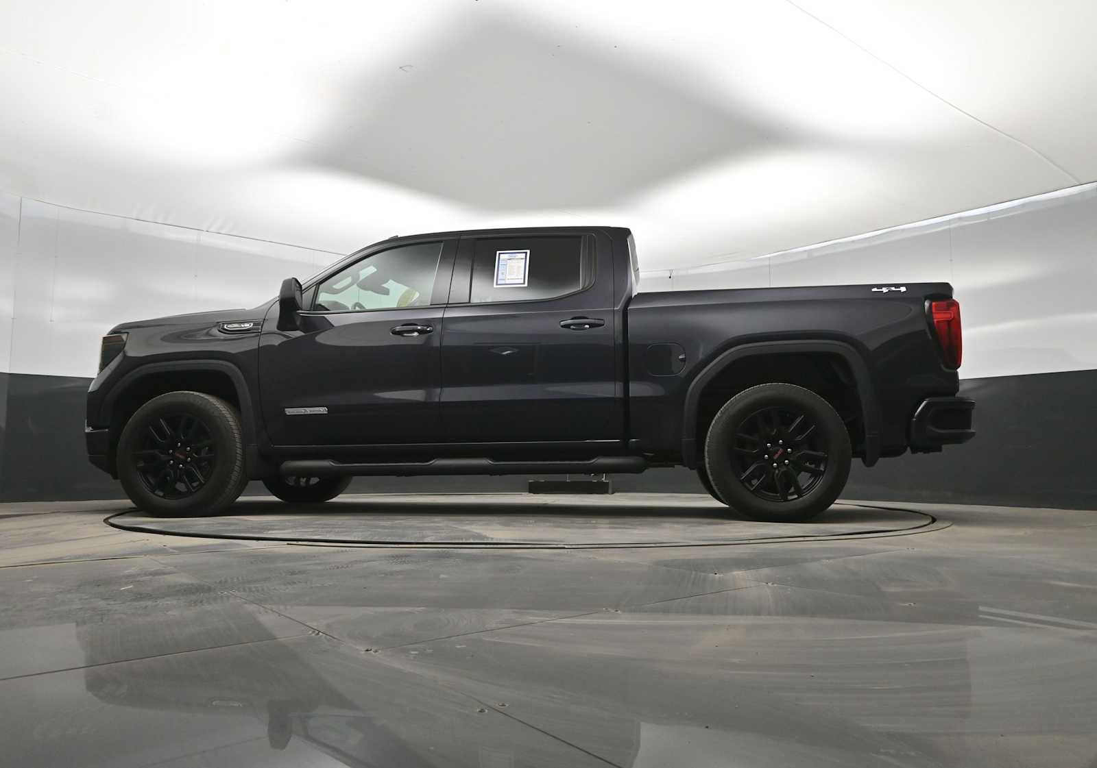 Used 2024 GMC Sierra 1500 Elevation image 36