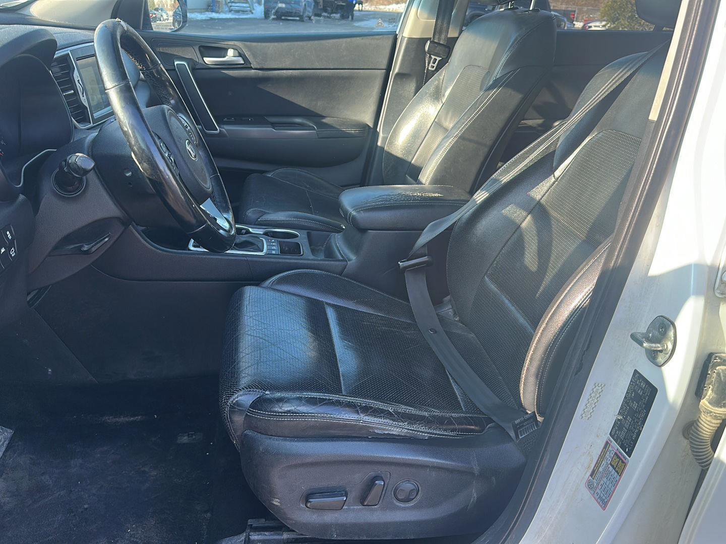 Used 2017 Kia Sportage EX w/ EX Technology Package image 8