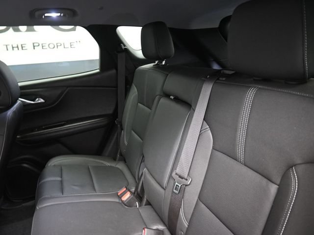 Used 2024 Chevrolet Blazer LT w/ LPO, Black Grille Bar Package FWD image 20