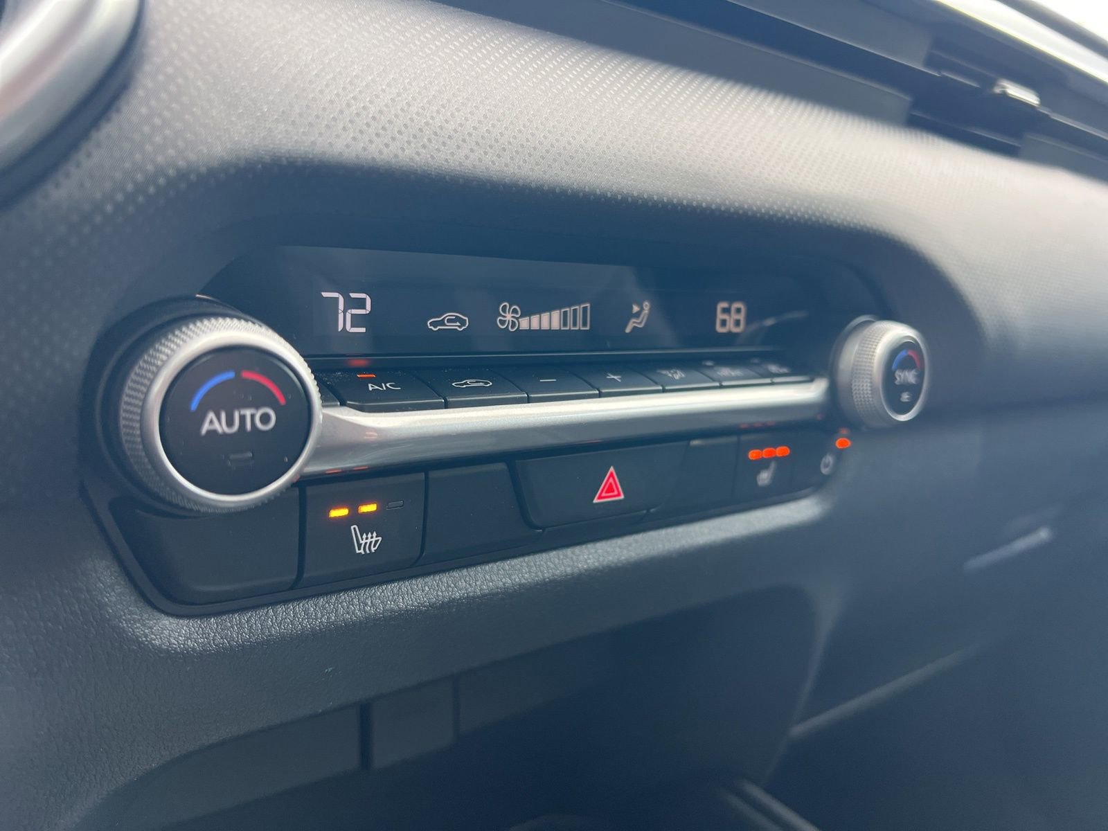 Certified 2026 MAZDA CX-50 AWD 2.5 S w/ Cargo Package image 19