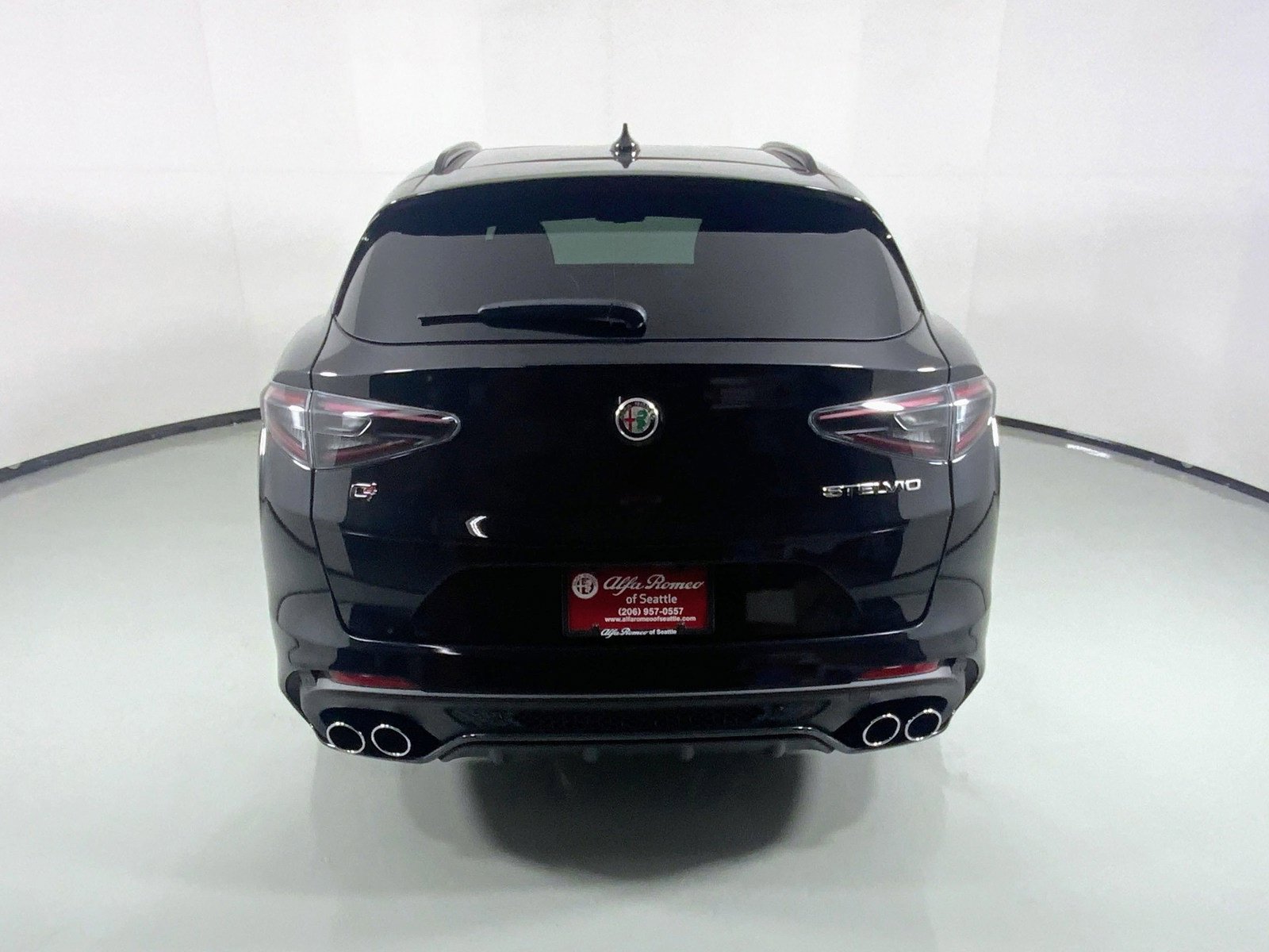 Used 2024 Alfa Romeo Stelvio Quadrifoglio w/ Active Assist Plus Package image 11