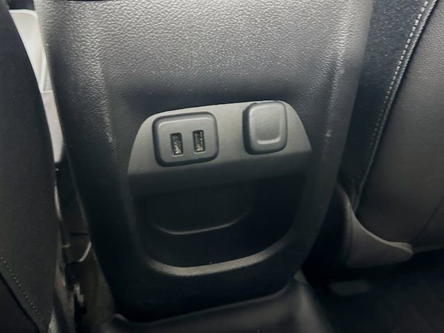 Used 2016 Chevrolet Colorado Z71 image 25