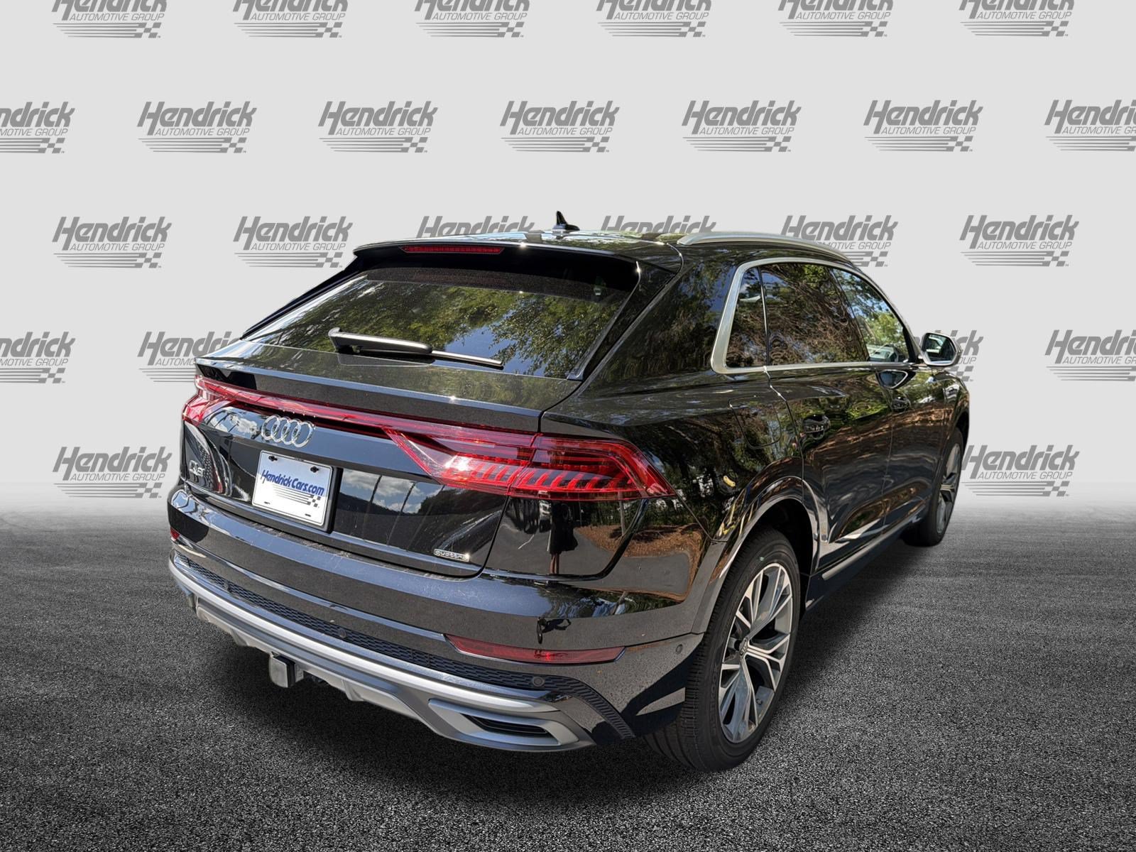 Used 2023 Audi Q8 Premium Plus AWD/4WD image 9